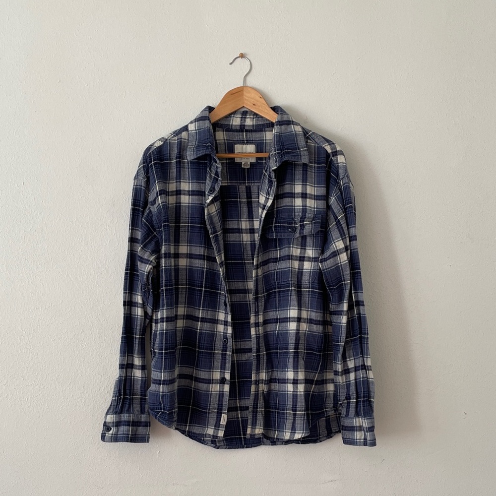 American Eagle Washed Look Flannel Shirt Super Soft Blue Plaid